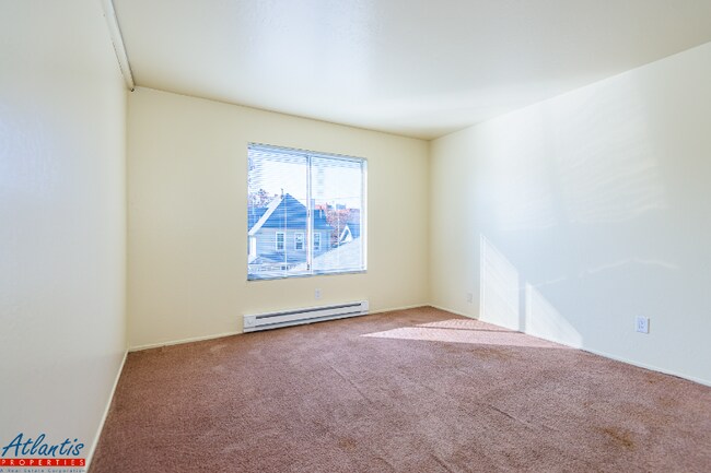 555 S 10th St unit 25, San Jose, CA 95112 - photo 7