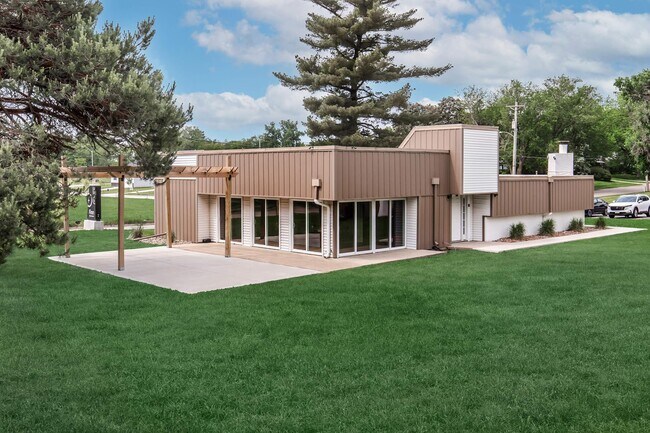 Finn Apartments, Des Moines, IA 50321 - photo 2