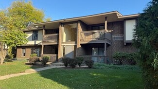 567 Somerset Ln Unit 8, Crystal Lake, IL 60014