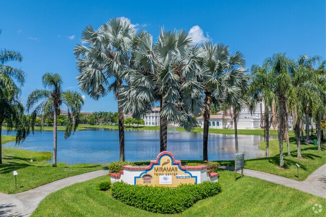 The Miramar Town Center by Monarch Lakes has several interesting restaurants and shops to explore.