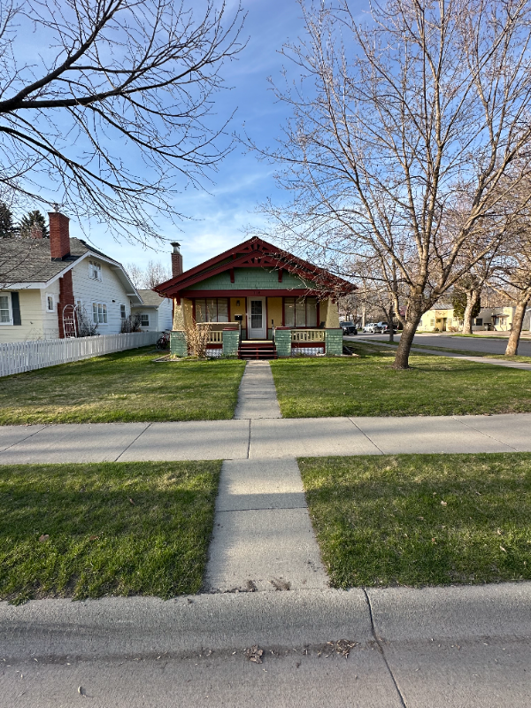 738 2nd St E, Whitefish, MT 59937
