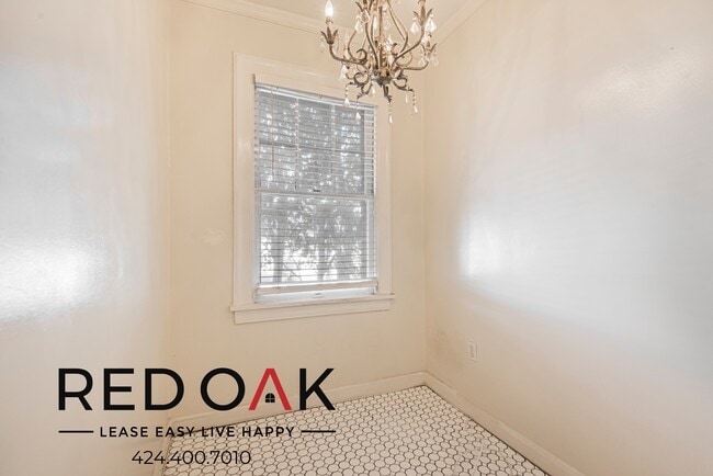 649 N Rossmore Ave unit 104, Los Angeles, CA 90004 - photo 2