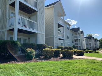 3012 Riverchase Dr, Mount Holly, NC 28120