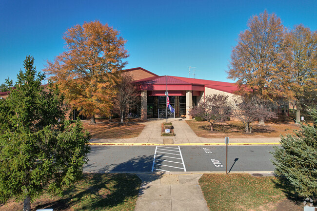 Bennet Elementary School serves the students of Manassas and Prince William County.