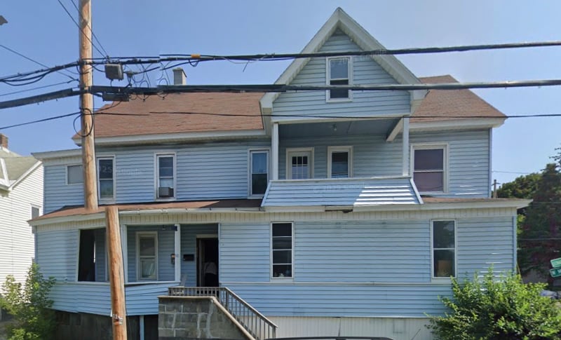 265 W Main St unit 1, Amsterdam, NY 12010 - photo 1