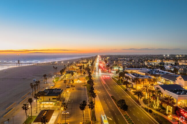 Residents of Adams are a short drive away from downtown Huntington Beach, offering vibrant nightlife and cultural events.