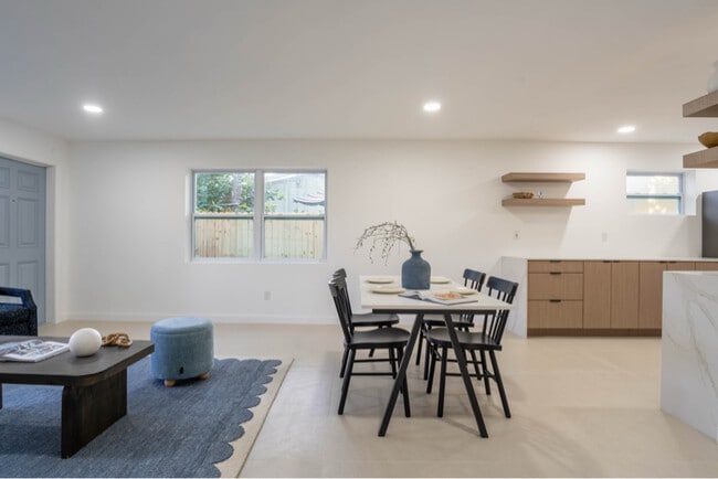 770 NE 34th Ct, Oakland Park, FL 33334 - photo 2