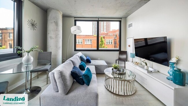 4611 N Broadway St unit 212, Chicago, IL 60640 - photo 2