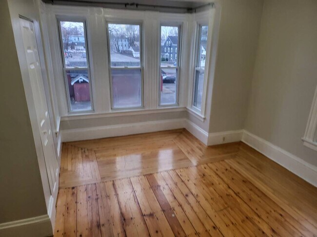 188 Perkins Ave unit 188 Perkins Ave, Brockton, MA 02302 - photo 3