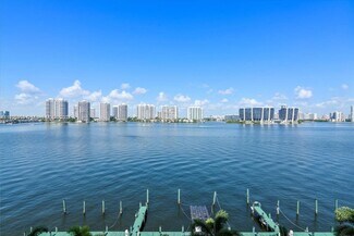 17800 N Bay Rd Unit 1704, Sunny Isles Beach, FL 33160