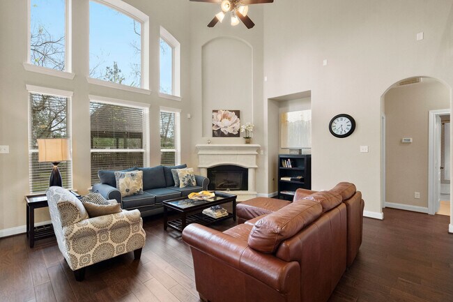 10 Pintuck Place, Spring, TX 77389 - photo 5