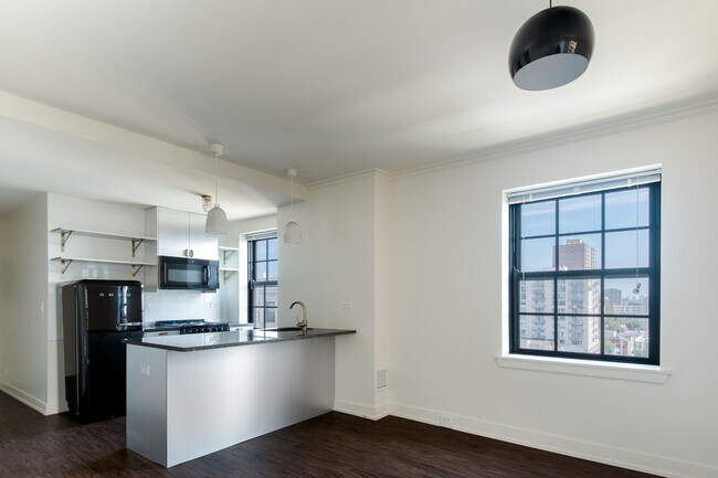 The Lawrence House, Chicago, IL 60640 - photo 7