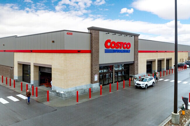 Northeast Ankeny boasts a brand new Costco.