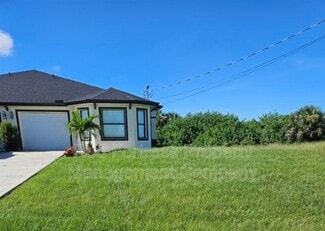 5037 Centennial Blvd, Lehigh Acres, FL 33971