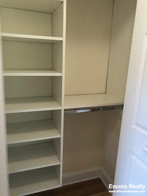 72 St Paul St unit 12, Brookline, MA 02446 - photo 5