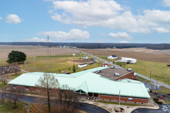 The student teacher ration at New Middletown Elementary School is 10 to 1.