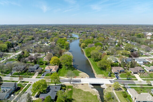 West Wheaton offer a residential reprieve without sacrificing any of the city’s buzz.