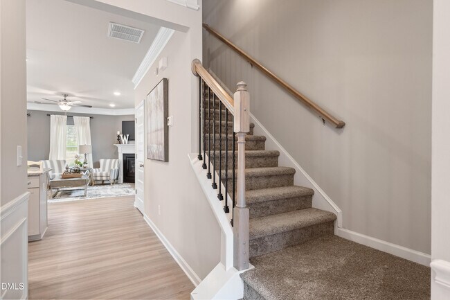 203 Courtside Dr, Dunn, NC 28334 - photo 4