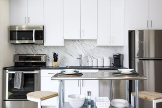 411 Wooster St, Wilmington, NC 28401