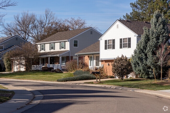Homestead in the Willows features mostly split-level, craftsman, and ranch-style homes.