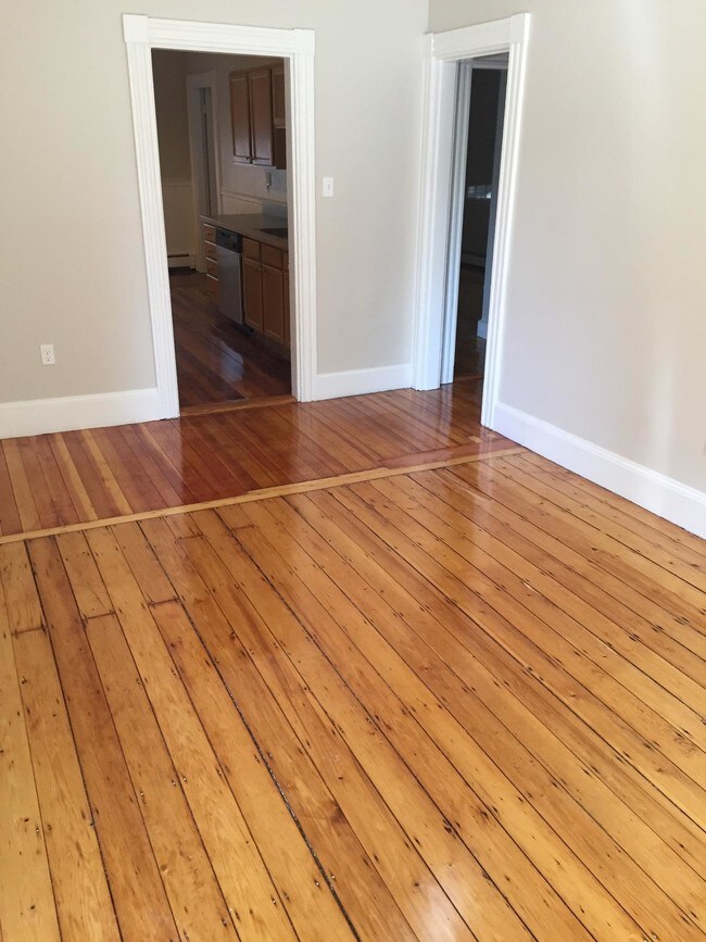 3 High St Place unit 2, Brookline, MA 02445 - photo 3