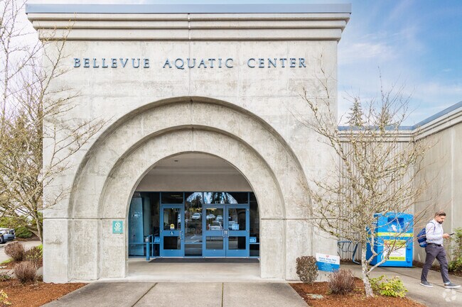 Bellevue Aquatic Center offers pools and water programs in Wilburton.