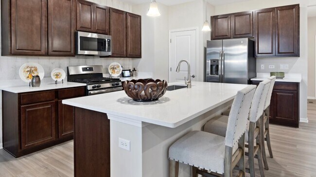 441 Peterson Trail unit 36033761, Oregon, WI 53575 - photo 6