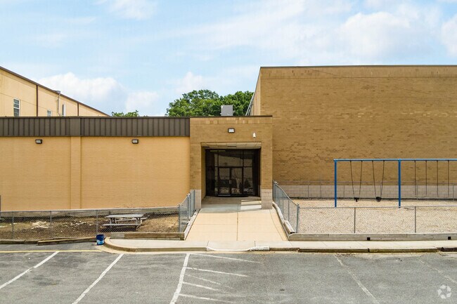 Living Word Christian School