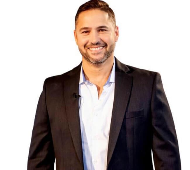 Agent Photo