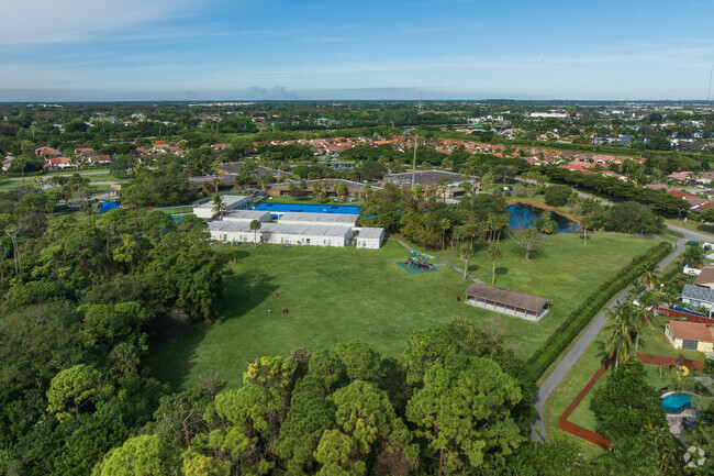 Del Prado Elementary School