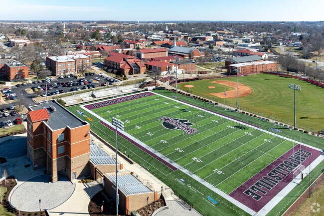 Campbellsville is home to Campbellsville University, a highly-rated private institution with an enrollment over 10,000.