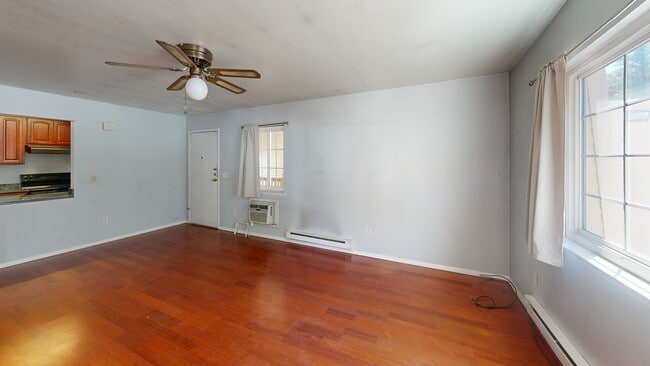 420 Fox Run Ln, Carmel, NY 10512 - photo 2