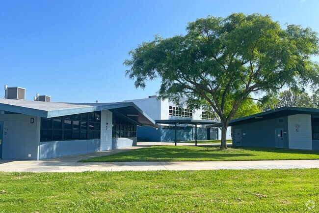 Oak Middle School in Los Alamitos, home of the Lions.