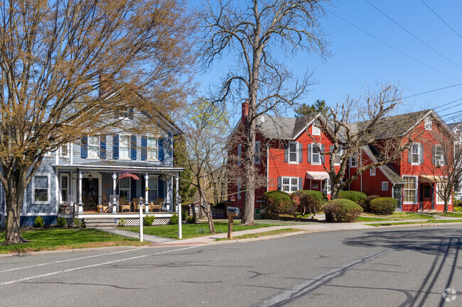 Neshanic has charming neighborhoods with rows of homes and sidewalks, promoting walkability and community interaction.