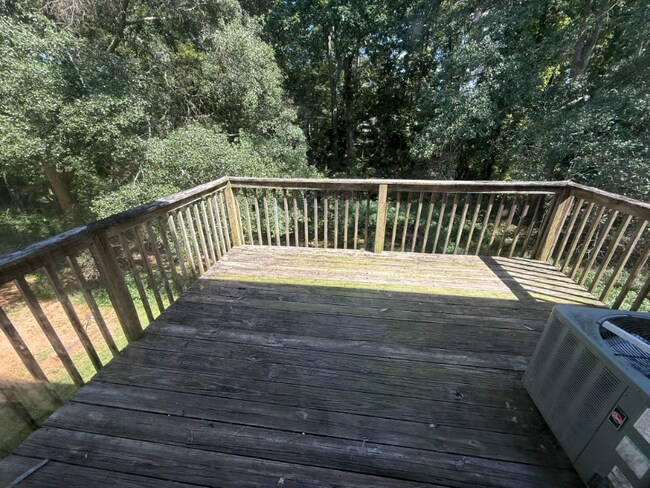 1071-1073 Laurel Ln NW unit 1071 B, Conyers, GA 30012 - photo 6