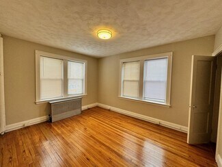 8 Cogswell Ave Unit 1, Cambridge, MA 02140