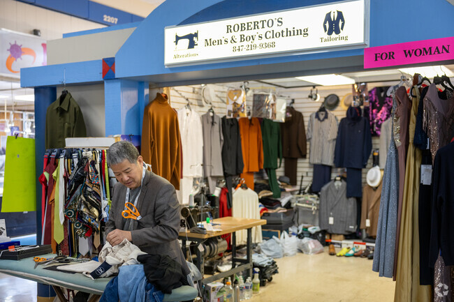 Roberto's Clothing is a tailor with fast alteration services.