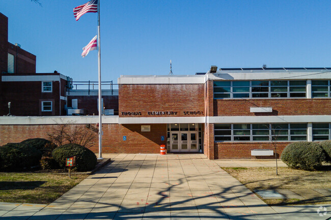 Thomas Elementary School