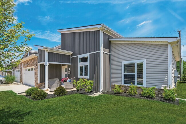 2 Bedroom | Entrance