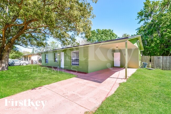 4439 Frances Ave, Sanford, FL 32773 - photo 2