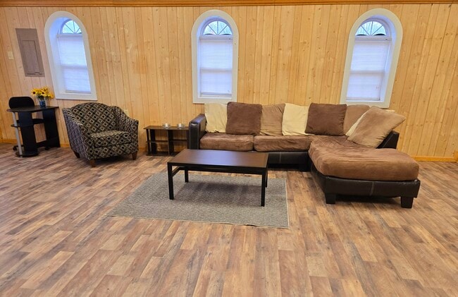 7305 Old Madisonville Rd, Hopkinsville, KY 42240 - photo 4