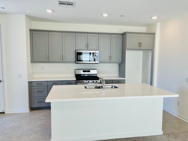 27019 Evening Sky Plaza, Valencia, CA 91381 - photo 7