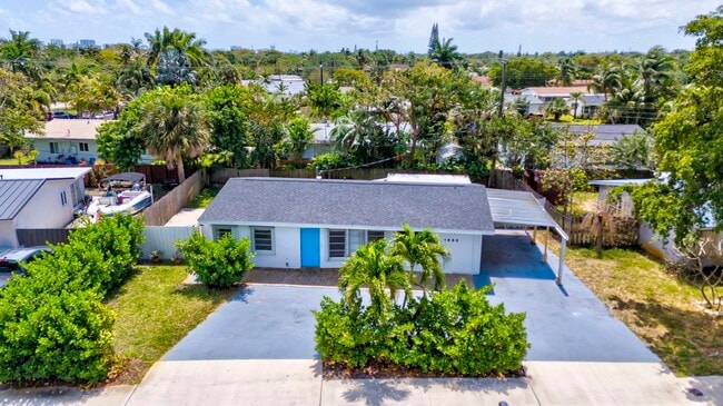 1650 NE 33rd St, Pompano Beach, FL 33064 - photo 2