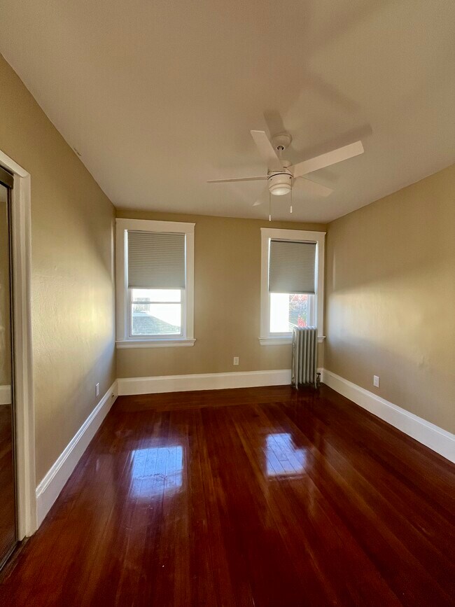 171 Bluff Ave unit 2, Cranston, RI 02905 - photo 7
