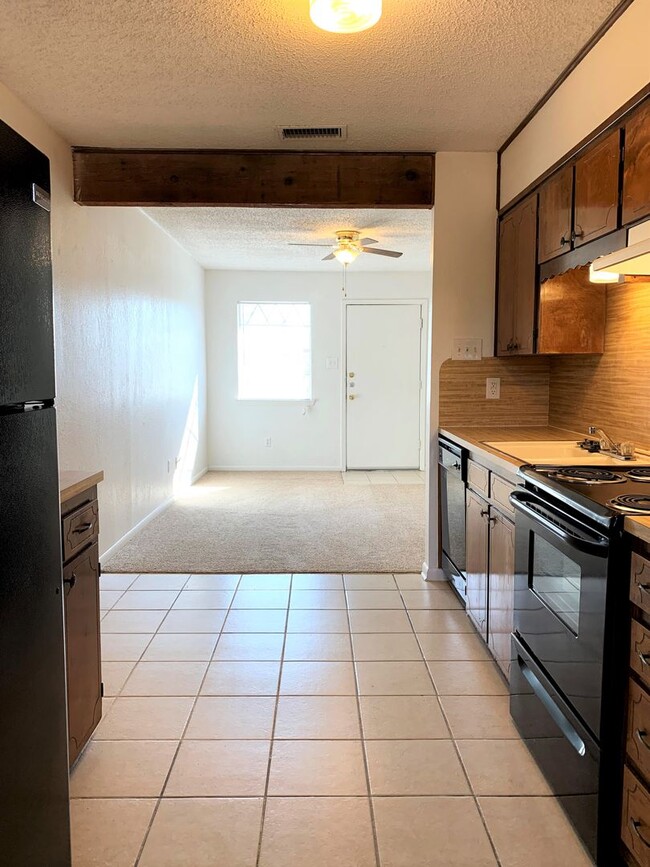 917 N 7th St unit C, Copperas Cove, TX 76522 - photo 7