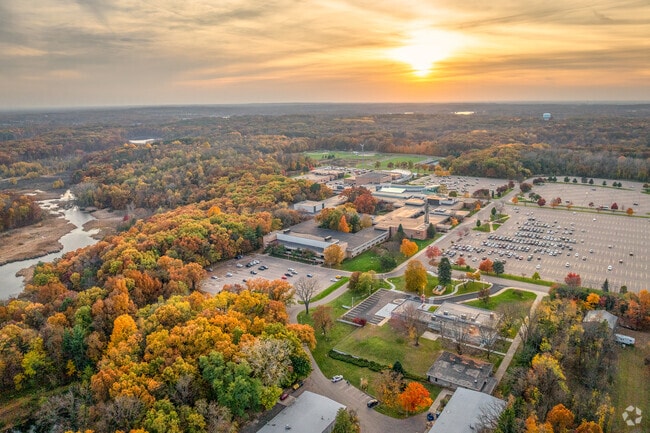 Kalamazoo Valley Community College provides higher-ed programs and services for the community.