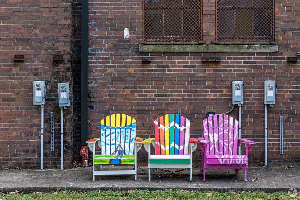 NH_RadcliffeElkhorn_558629_P2_Final_JB_111824