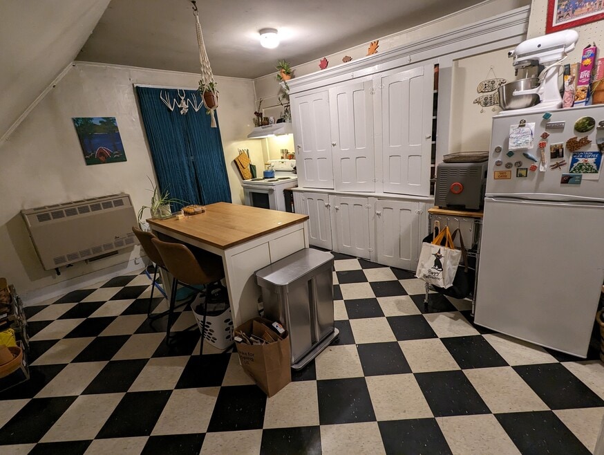 75 Prospect St unit 75-5, Barre, VT 05641 - photo 1