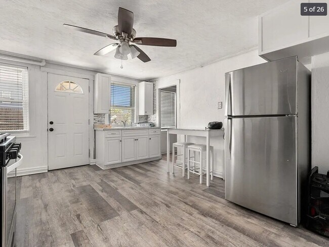 173 School St unit D, Webster, MA 01570 - photo 4