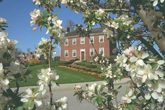 420 Redding Rd, Lexington, KY 40517